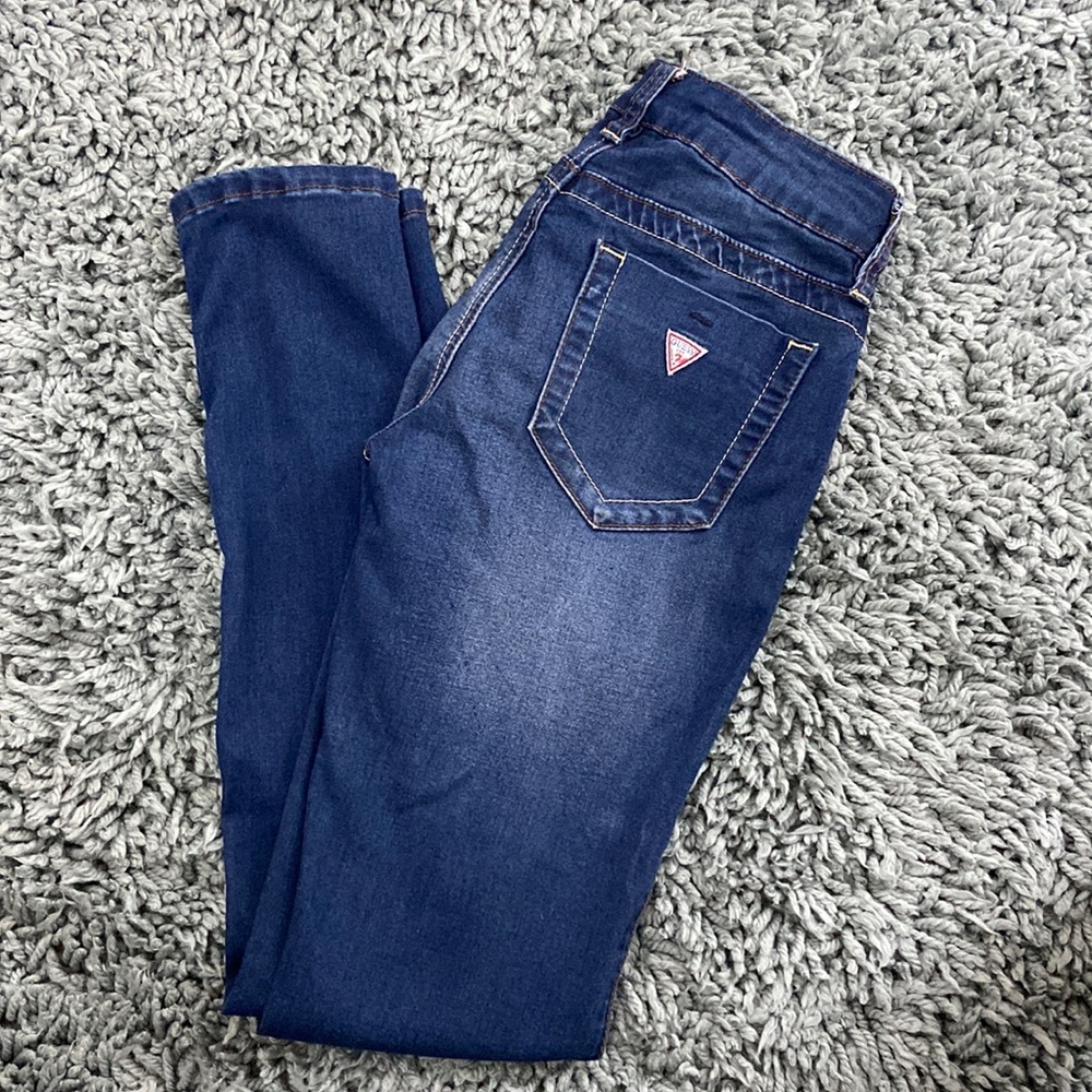 Guess jeans size 24